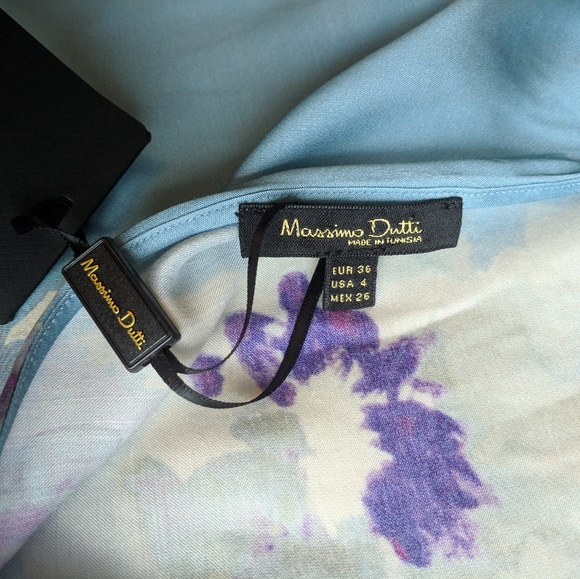 Open Back Silky Tank Top - Picture 4 of 5